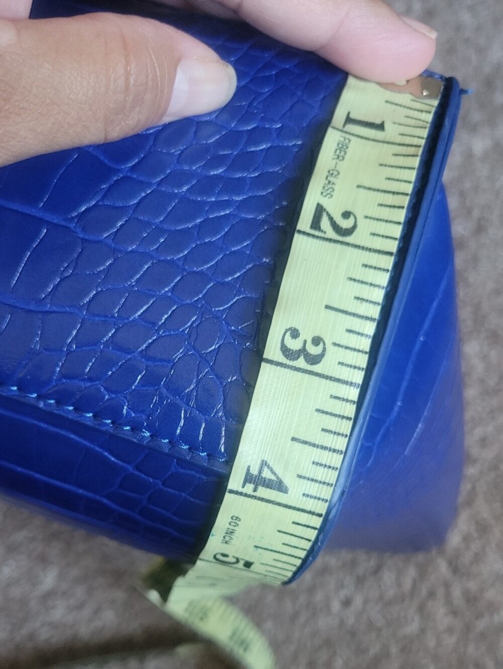 Cobalt blue tote bag with crocodile embossing and logo detail - Picture 11 of 16